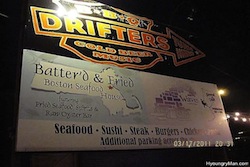 Pet friendly restaurant in Nashville: